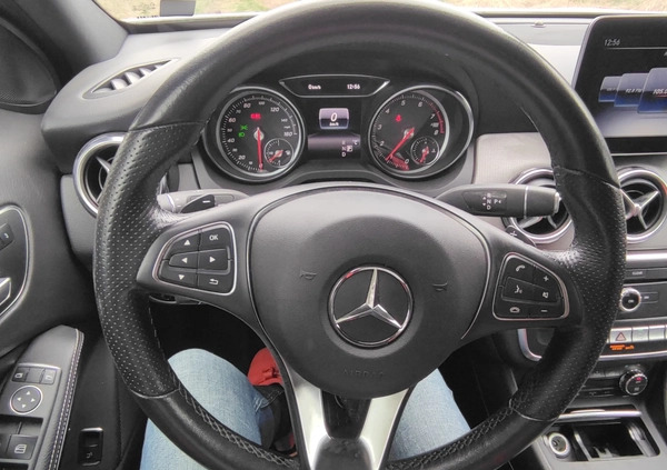 Mercedes-Benz GLA cena 108900 przebieg: 61460, rok produkcji 2019 z Podkowa Leśna małe 436